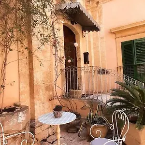 Guest house Sud Palazzo Rau Della Ferla, Noto